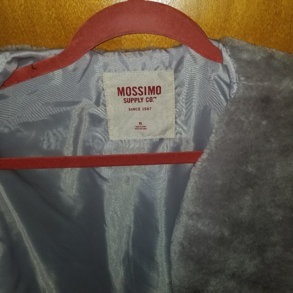 Faux Fur Jacket - Picture 3 of 7